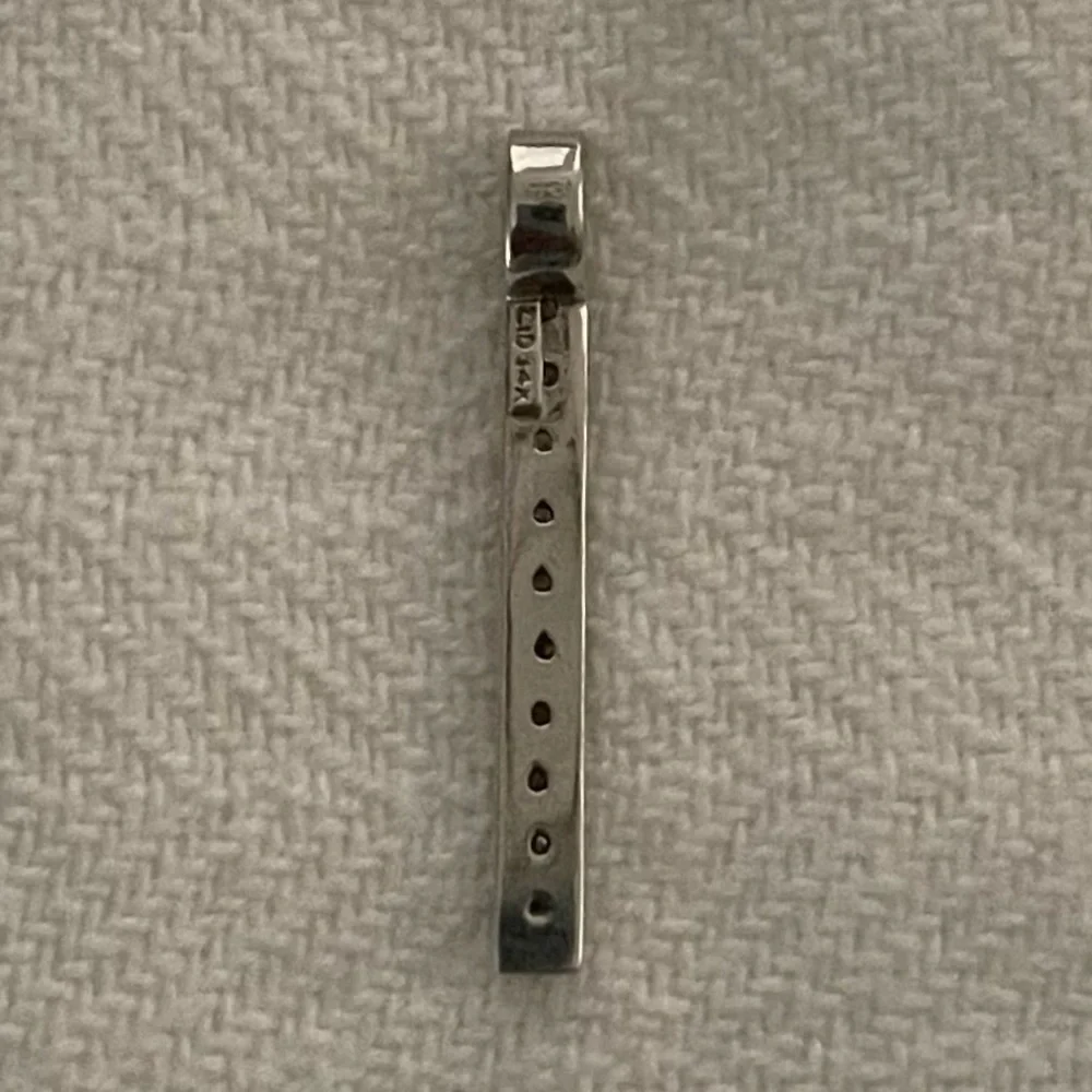 14kt White Gold Diamond Bar Pendant - Picture 5 of 8